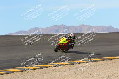 media/Nov-05-2022-SoCal Trackdays (Sat) [[f8d9b725ab]]/Bowl (1145am)/